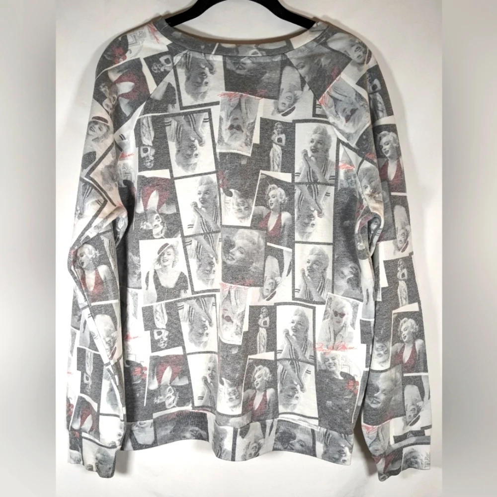 Marilyn Monroe Signature Cotton Blend Sweatshirt Size Large (11-13) - Picture 2 of 7